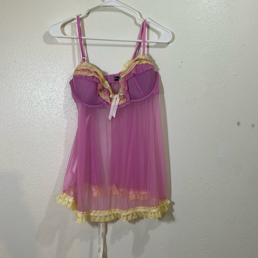 Cassandra Intimates sleepwear. Pink sheer padded bra top with cream lace. M